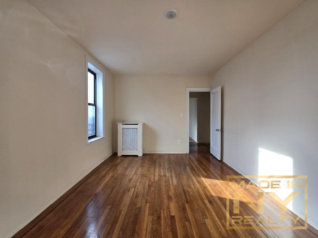 36-20 168th Street Murray Hill Queens NY 11358