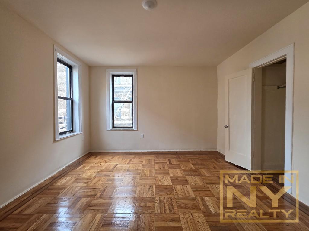 36-20 168th Street Murray Hill Queens NY 11358