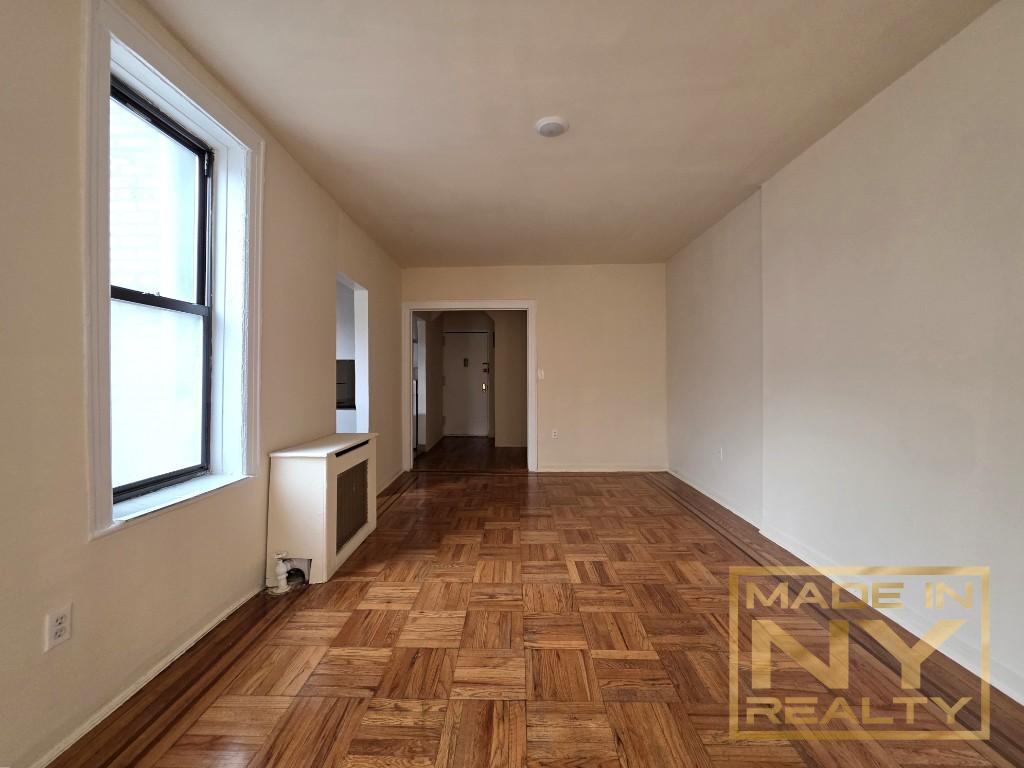 36-20 168th Street Murray Hill Queens NY 11358