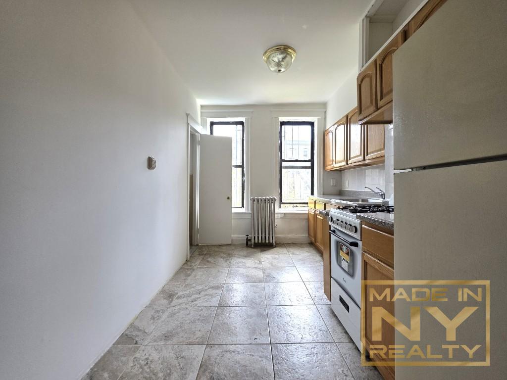 41-15 53rd Street E2 Woodside Queens NY 11377