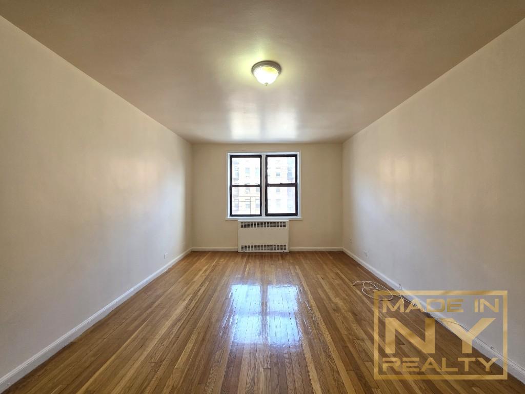 66-20 Wetherole Street 3E Rego Park Queens NY 11374