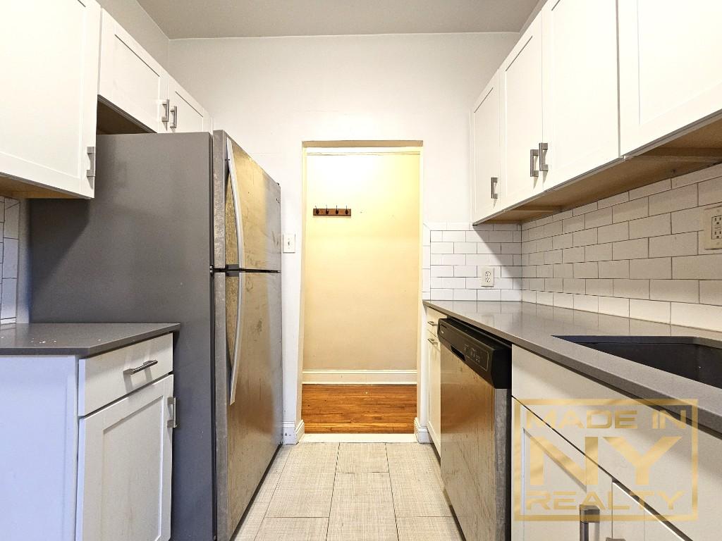 25-74 33rd Street 2A Astoria Queens NY 11102