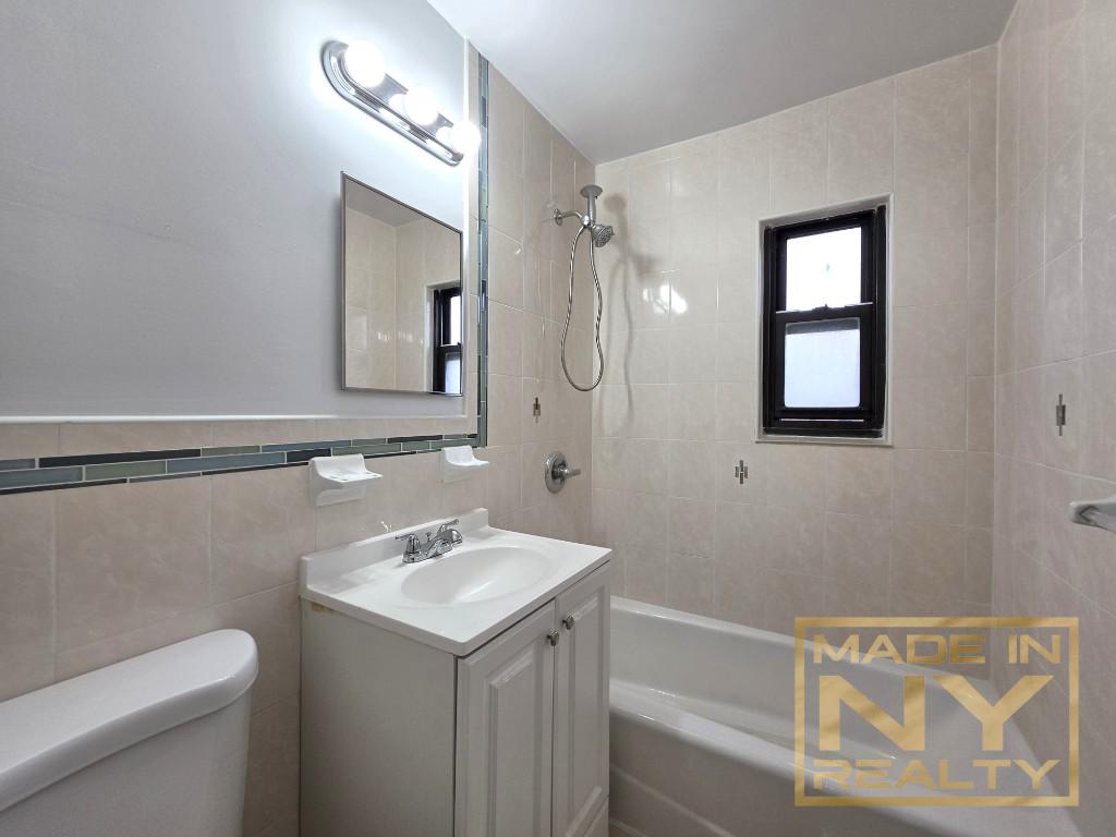 67-06 197th Street 1 Fresh Meadows Queens NY 11365