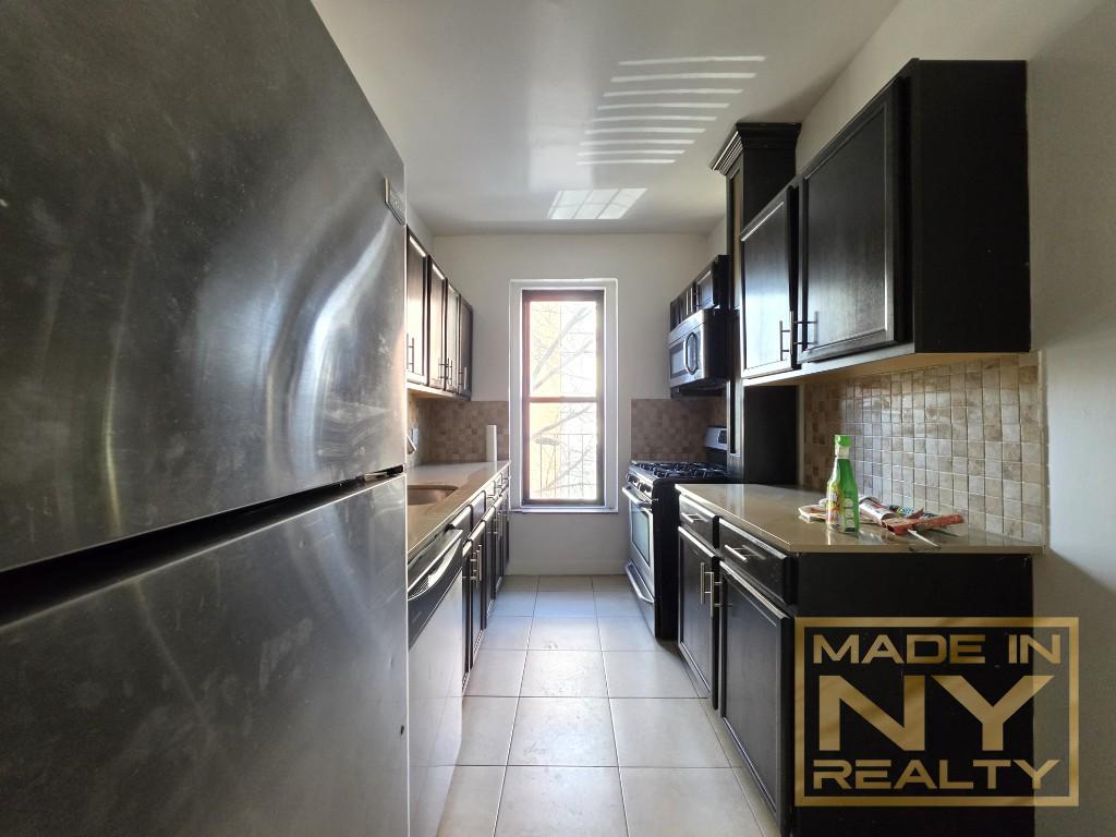 30-95 29th Street 3C Astoria Queens NY 11102