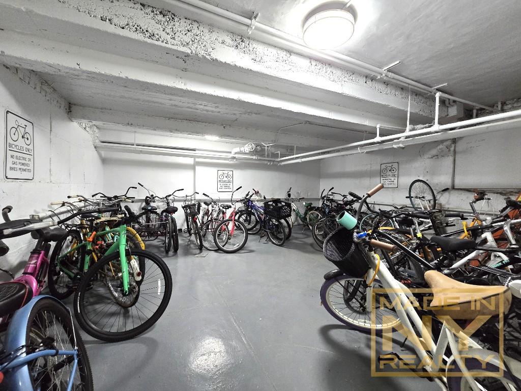 122-20 Ocean Promenade 2F Belle Harbor Queens NY 11694