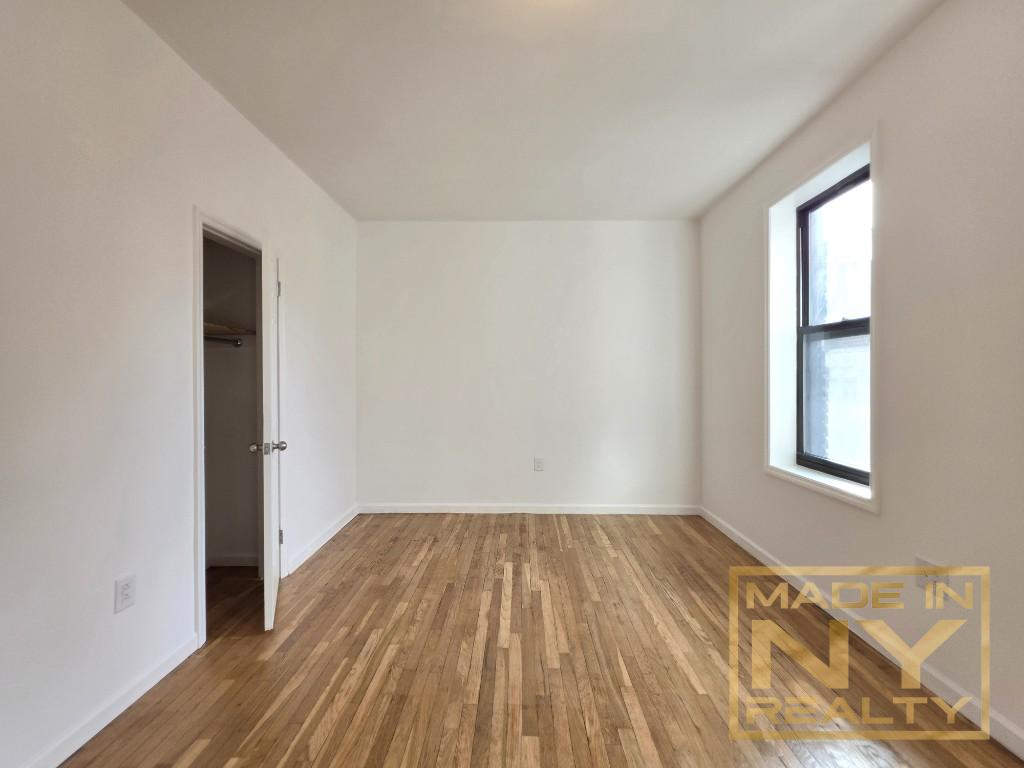 144-44 Sanford Avenue 6C Queens NY 11355