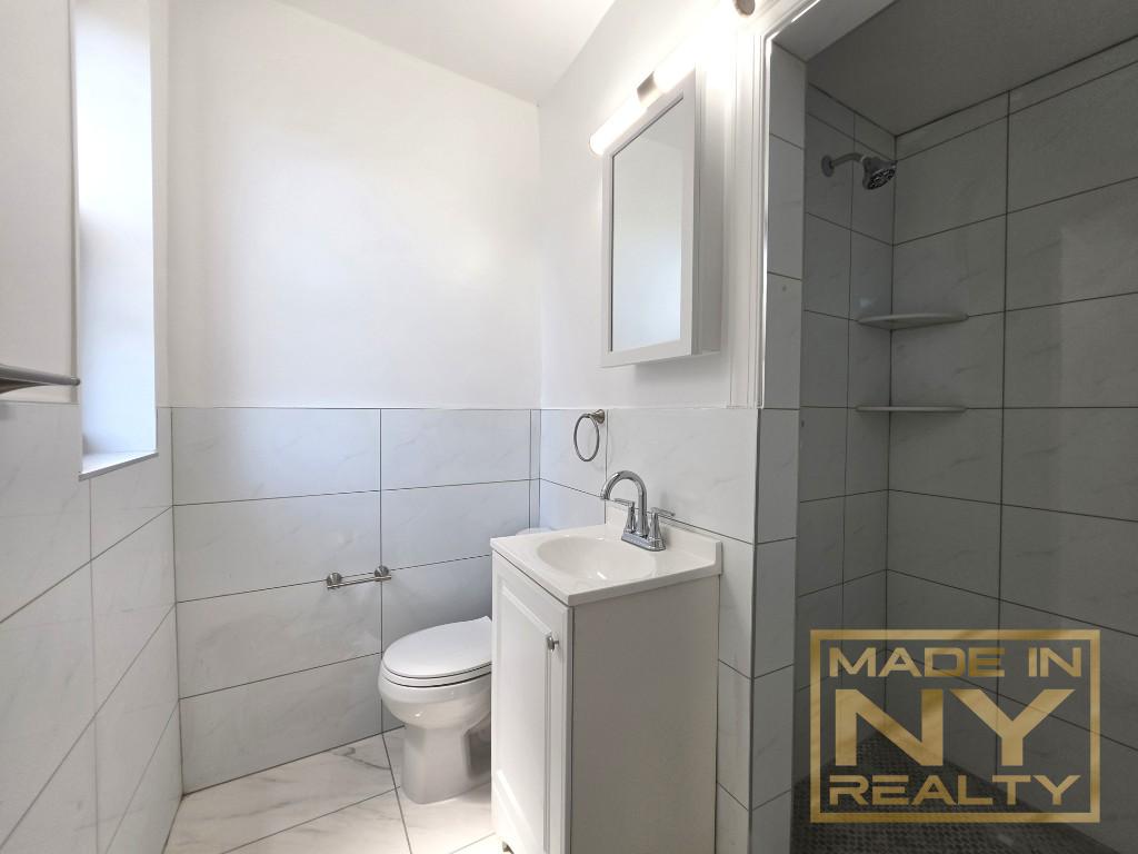 66-20 Wetherole Street 3E Rego Park Queens NY 11374