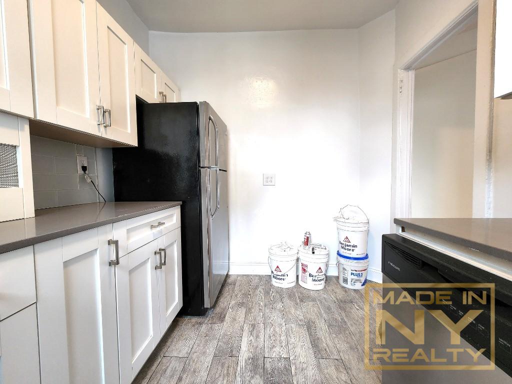 29-07 31st Avenue Astoria Queens NY 11106