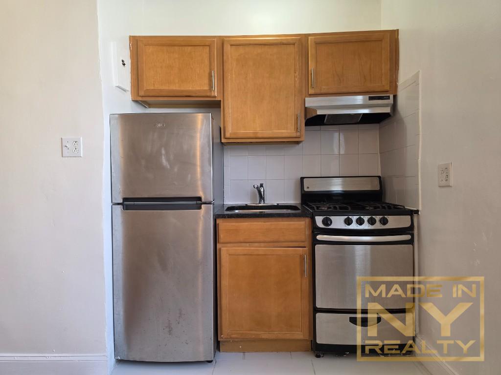 122-20 Ocean Promenade Belle Harbor Queens NY 11694