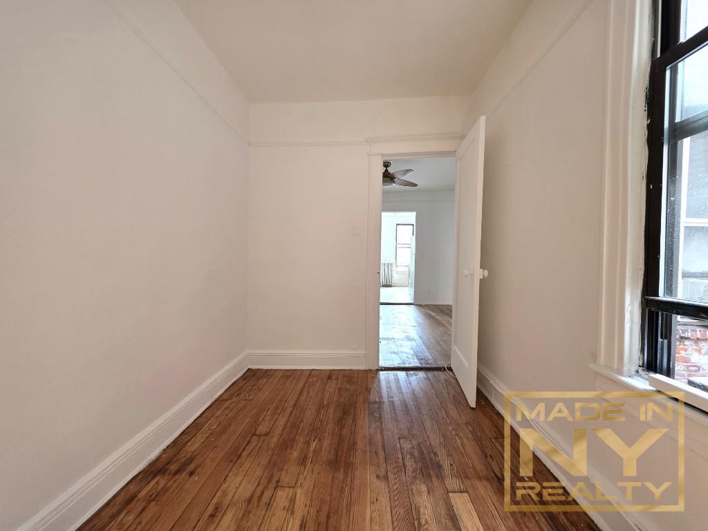 86-04 96th Street Richmond Hill Queens NY 11369