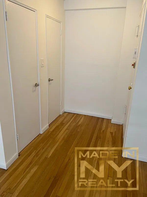 327 West 30th Street 4B Chelsea New York NY 10001