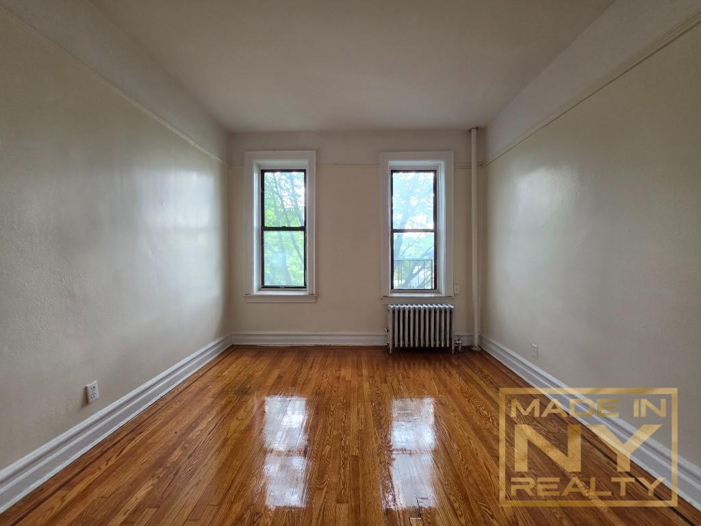 87-21 87th Street C6 Woodhaven Queens NY 11421