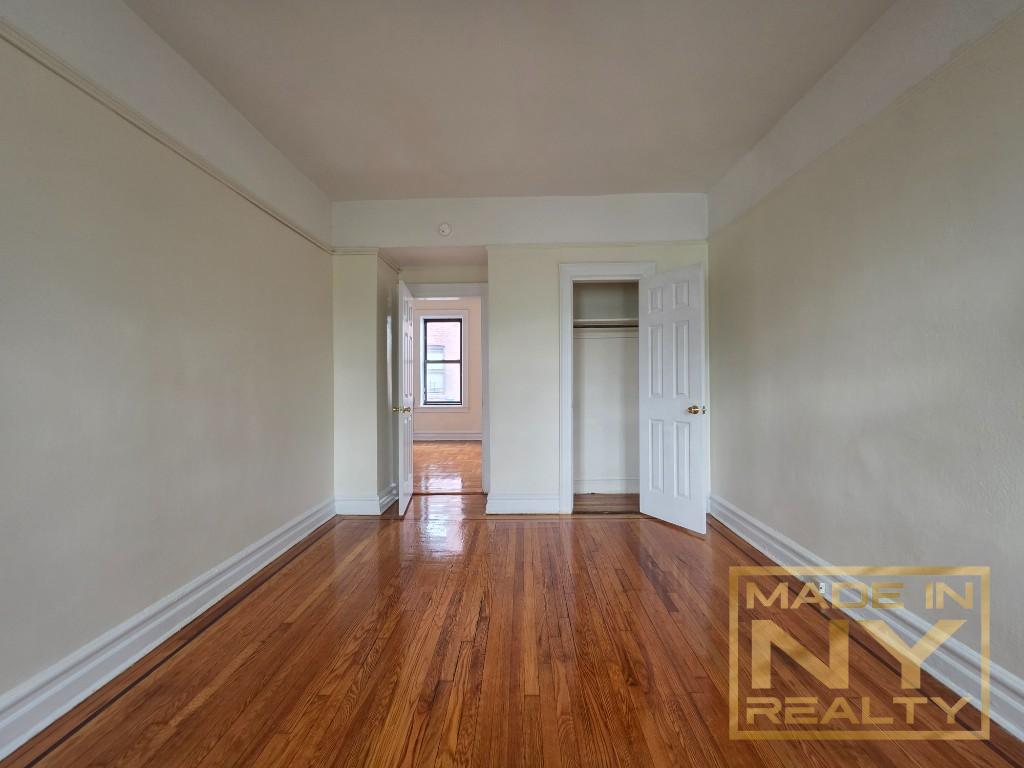 87-21 87th Street C6 Woodhaven Queens NY 11421