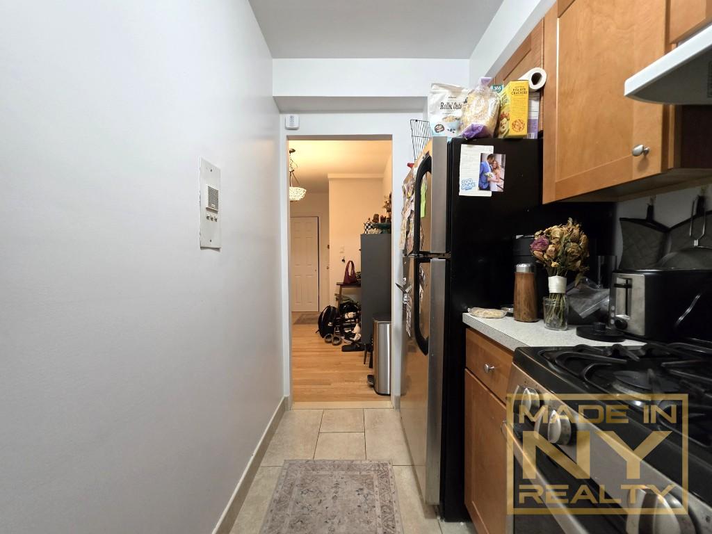327 West 30th Street 3E Chelsea New York NY 10001