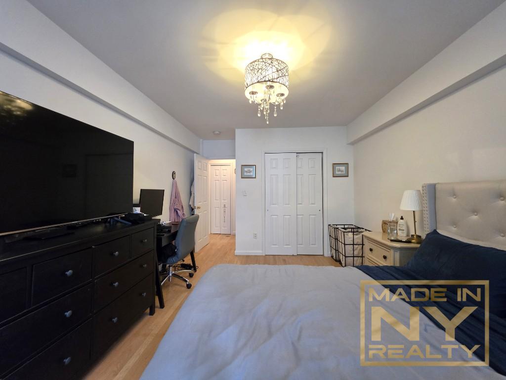 327 West 30th Street 3E Chelsea New York NY 10001