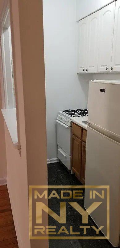 171 East 77th Street 5H Upper East Side New York NY 10075