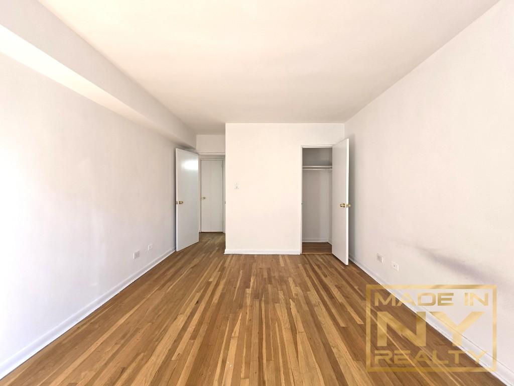 327 West 30th Street 7E Chelsea New York NY 10001