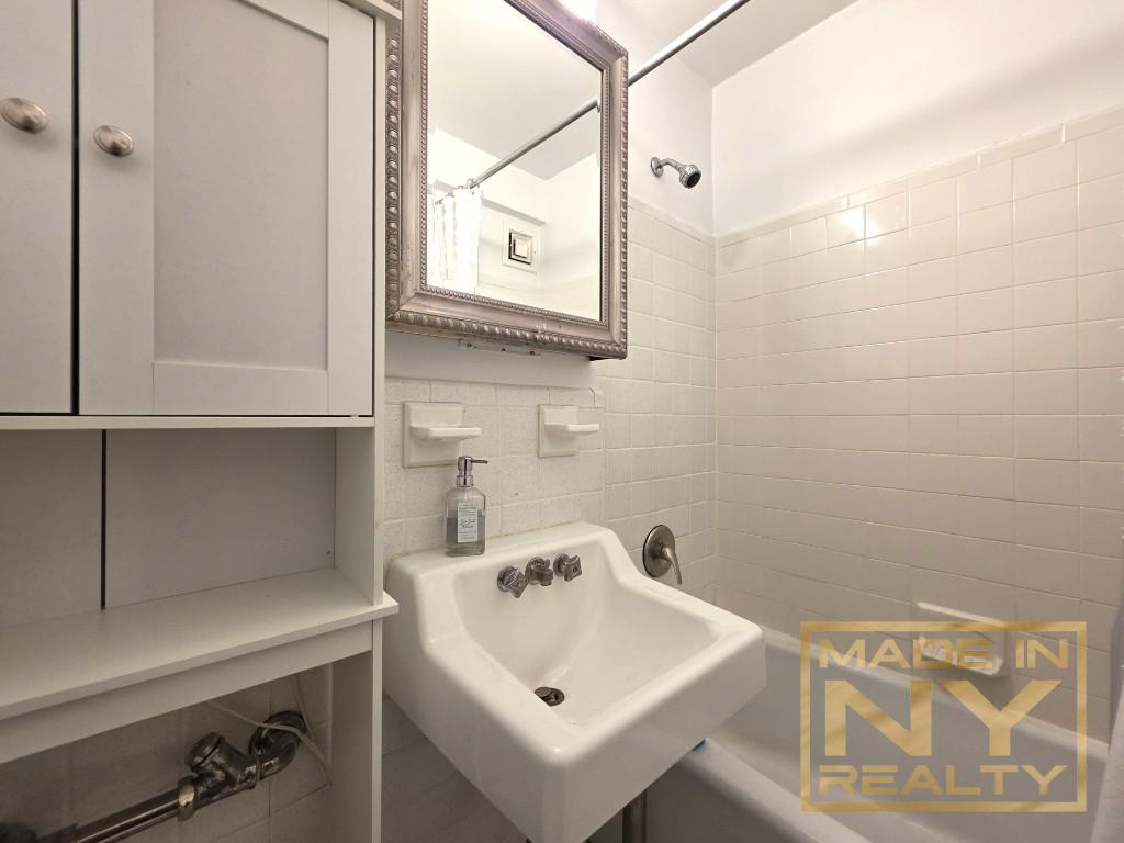 320 West 30th Street 7B Chelsea New York NY 10001