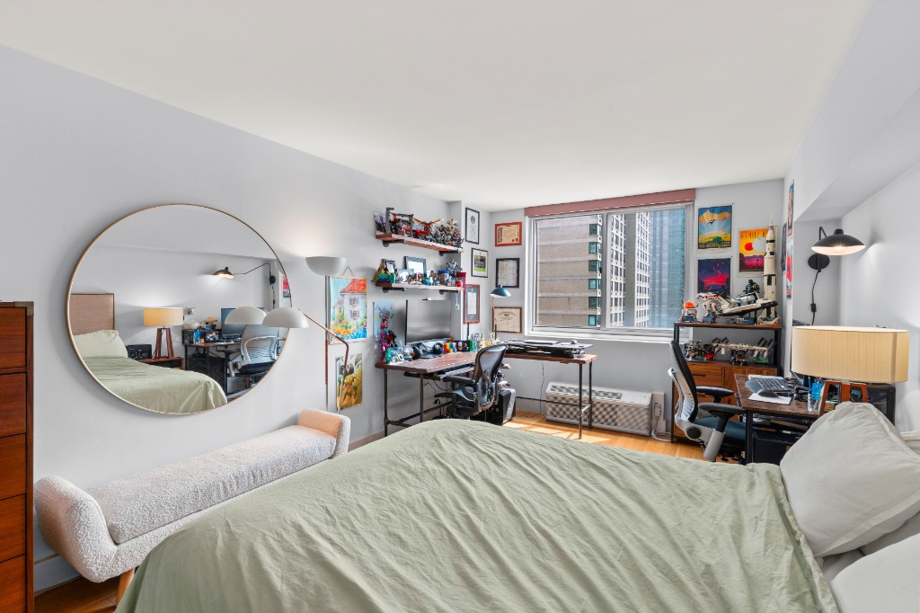 345 East 93rd Street 13G Upper East Side New York NY 10128