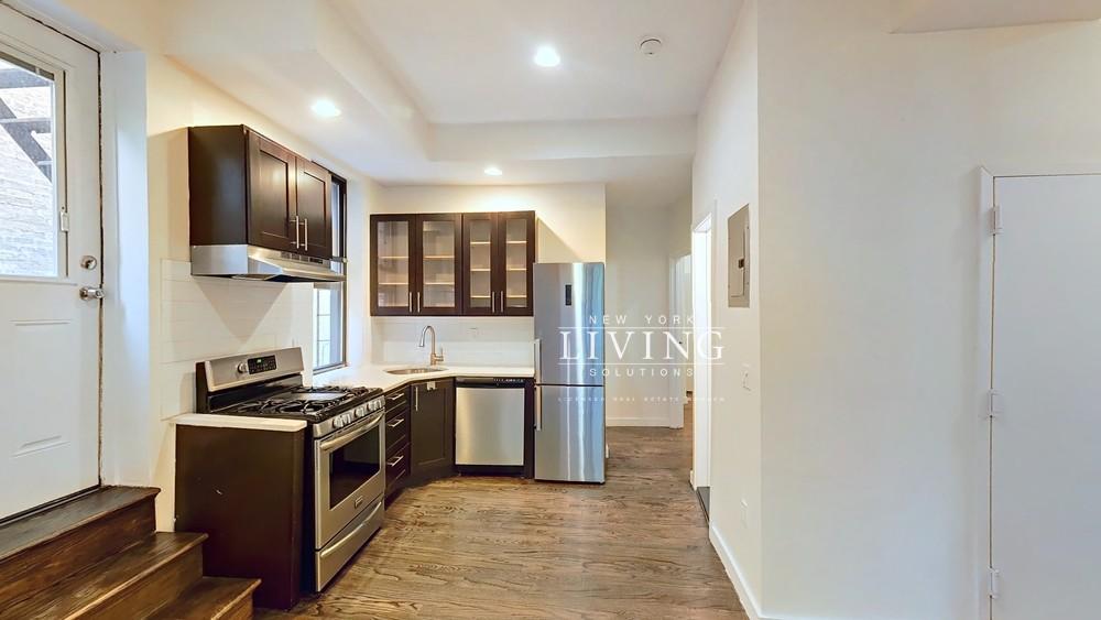 411 ADELPHI STREET visual data 6