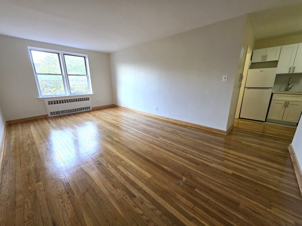 Home - Tomer Hatuka - Hatuka Properties - Forest Hills New