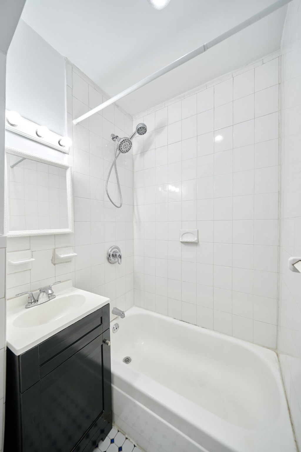 454 Ninth Avenue 15 Clinton New York NY 10018