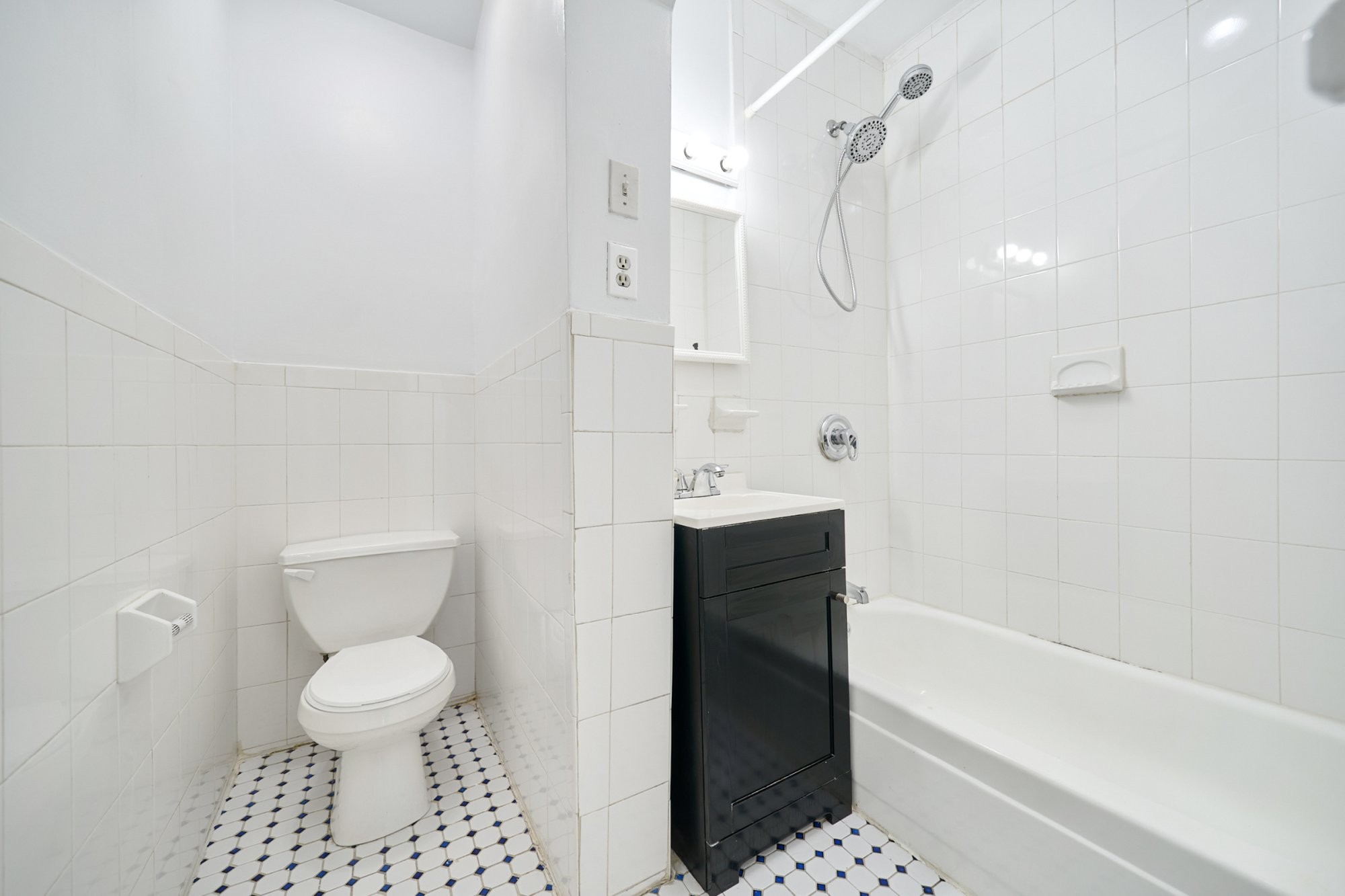 454 Ninth Avenue 15 Clinton New York NY 10018