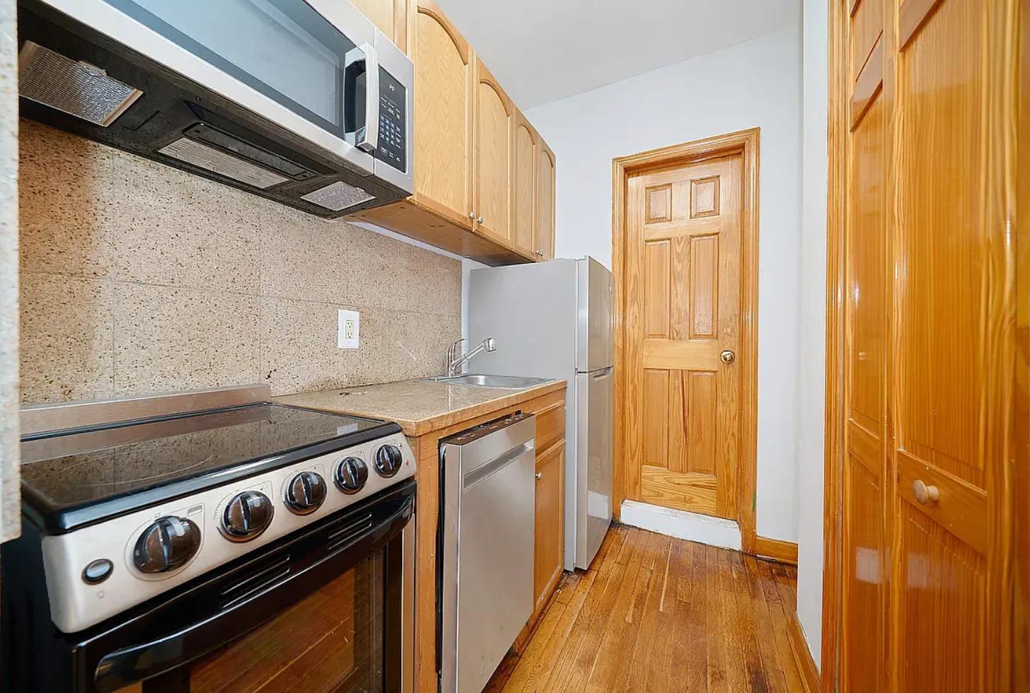 331 West 43rd Street 4B Clinton New York NY 10036