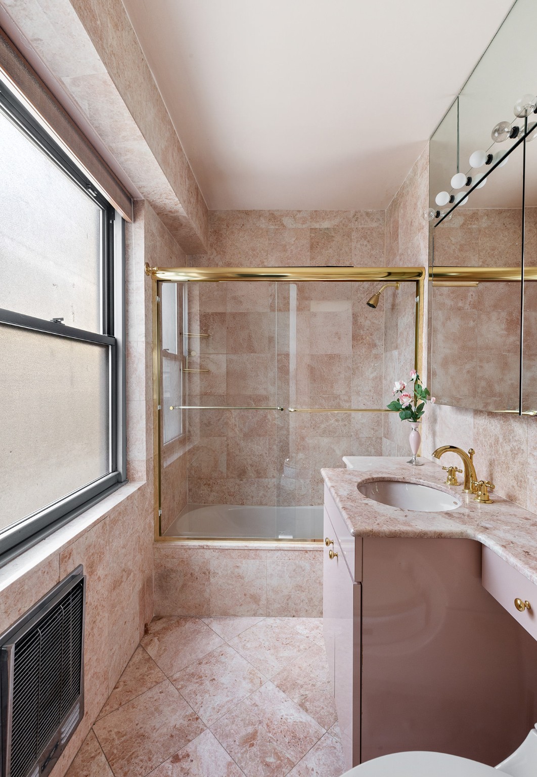 400 East 56th Street 6B Sutton Place New York NY 10022