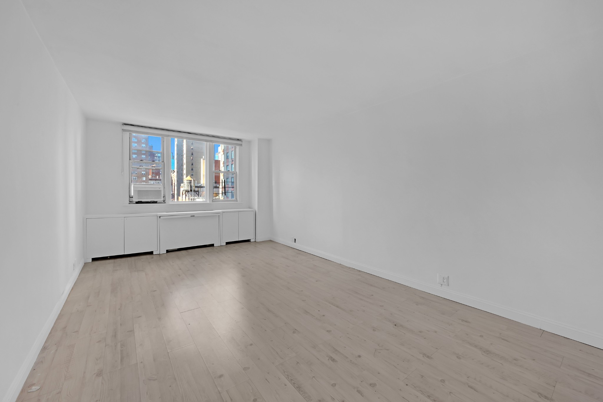 201 East 36th Street 15D Murray Hill New York NY 10016