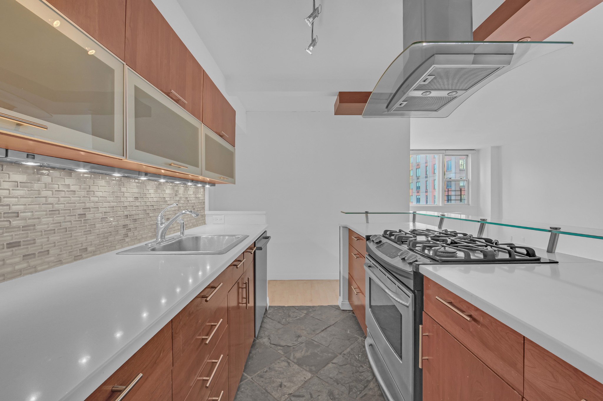 201 East 36th Street 15D Murray Hill New York NY 10016