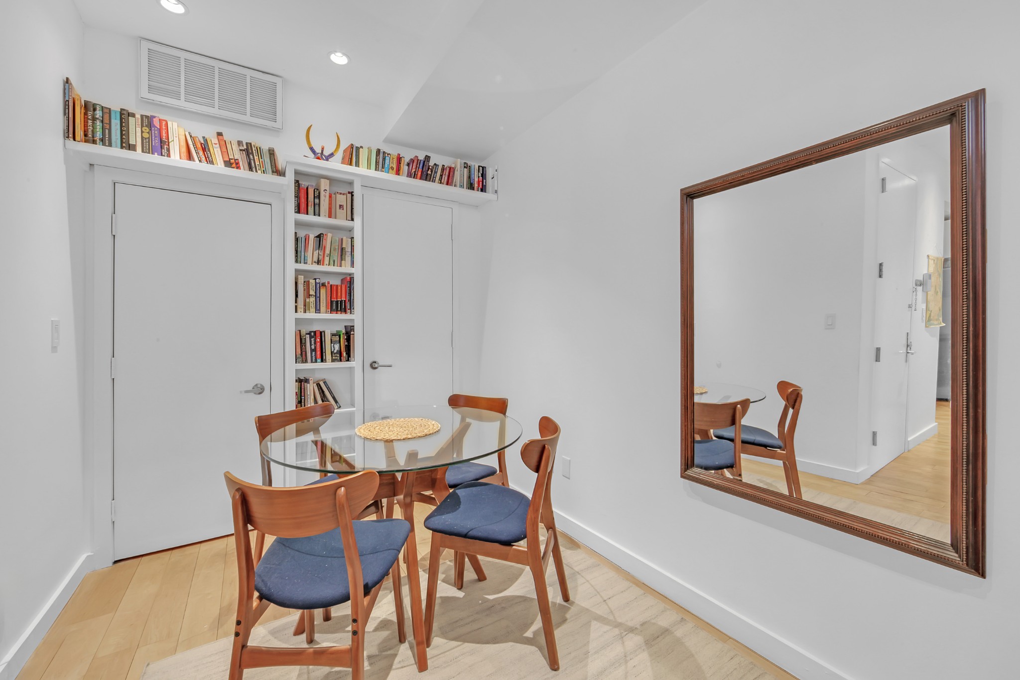 140 Scholes Street 3A East Williamsburg Brooklyn NY 11206