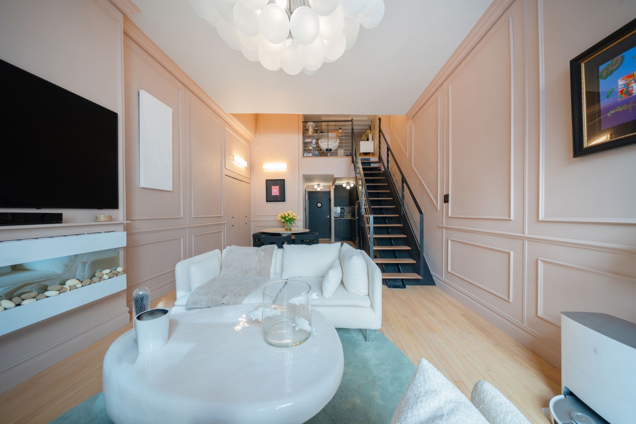 184 Thompson Street 1F Greenwich Village New York NY 10012