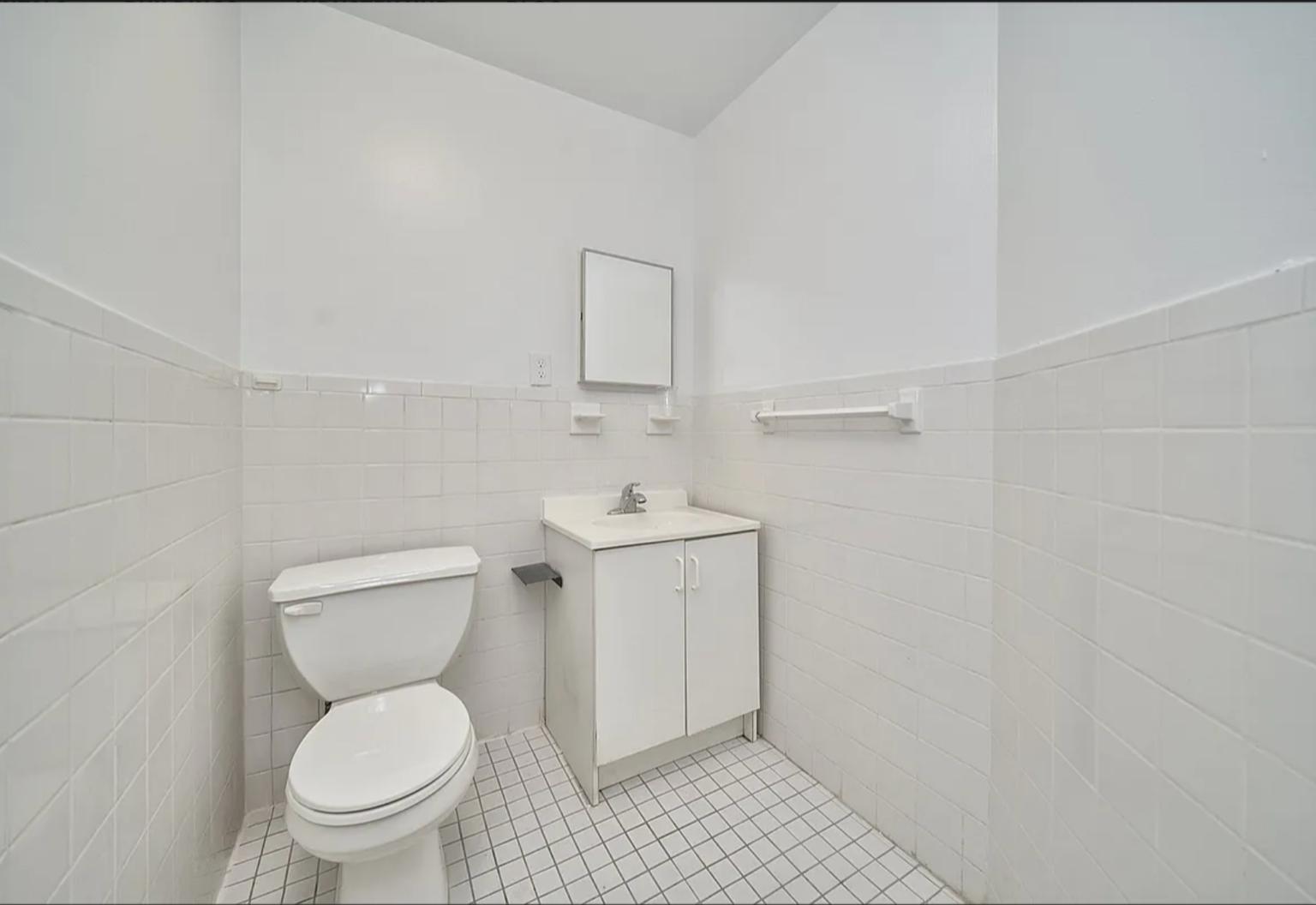 460 Ninth Avenue 1 Clinton New York NY 10018