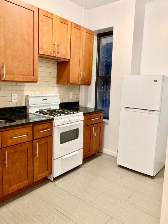 224 East 27th Street 2B Kips Bay New York NY 10016