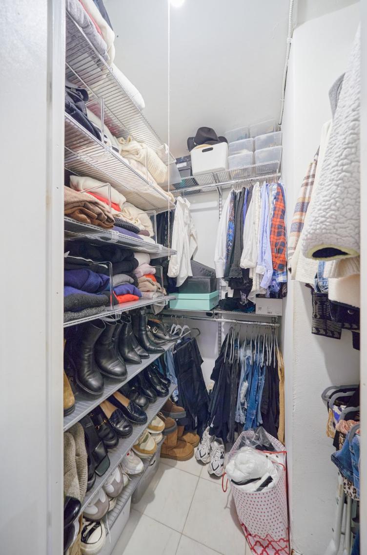 305 East 24th Street 8J Kips Bay New York NY 10010