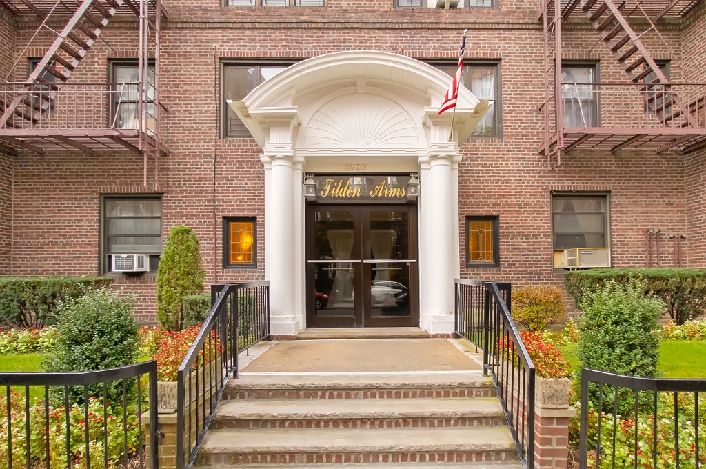 73-20 Austin Street 3Q Forest Hills Queens NY 11375