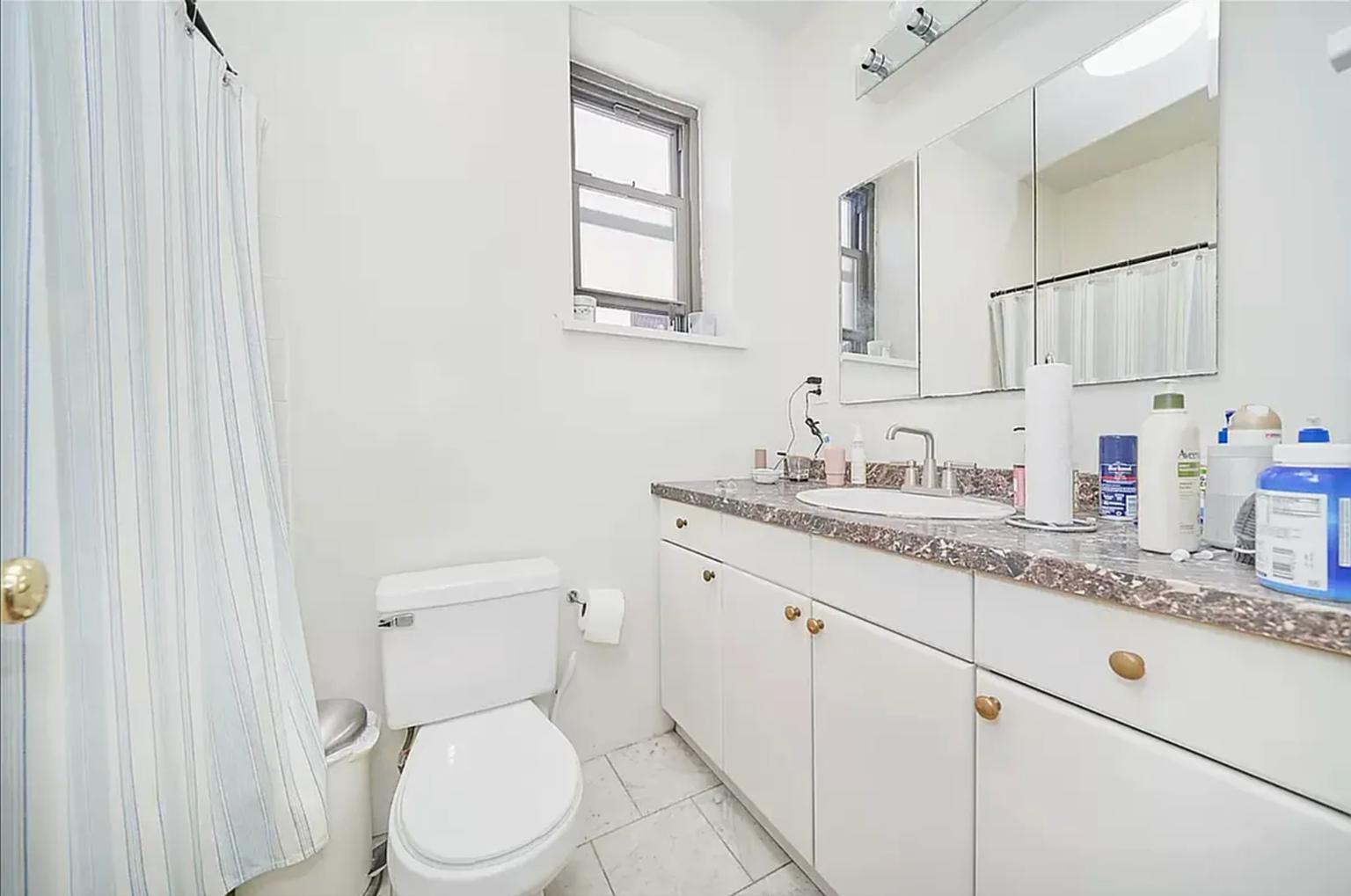 208 East 13th Street 4R E. Greenwich Village New York NY 10003