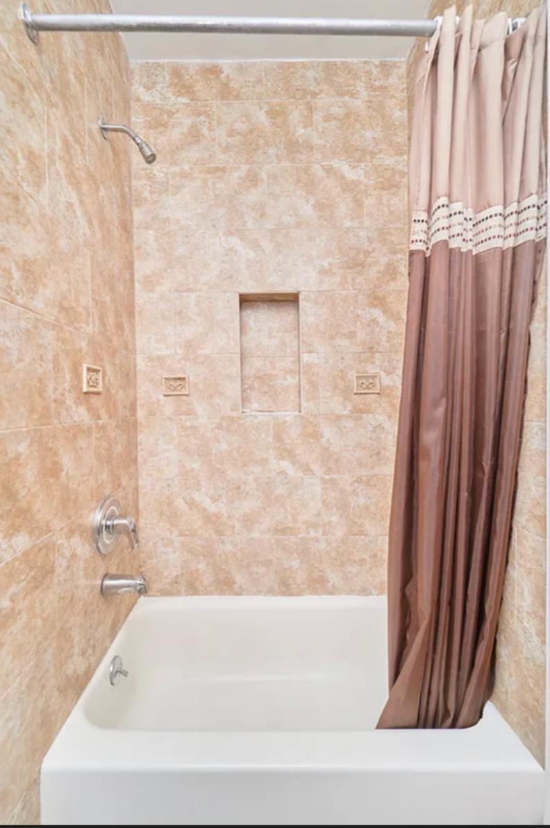 452 Ninth Avenue 1 Clinton New York NY 10018