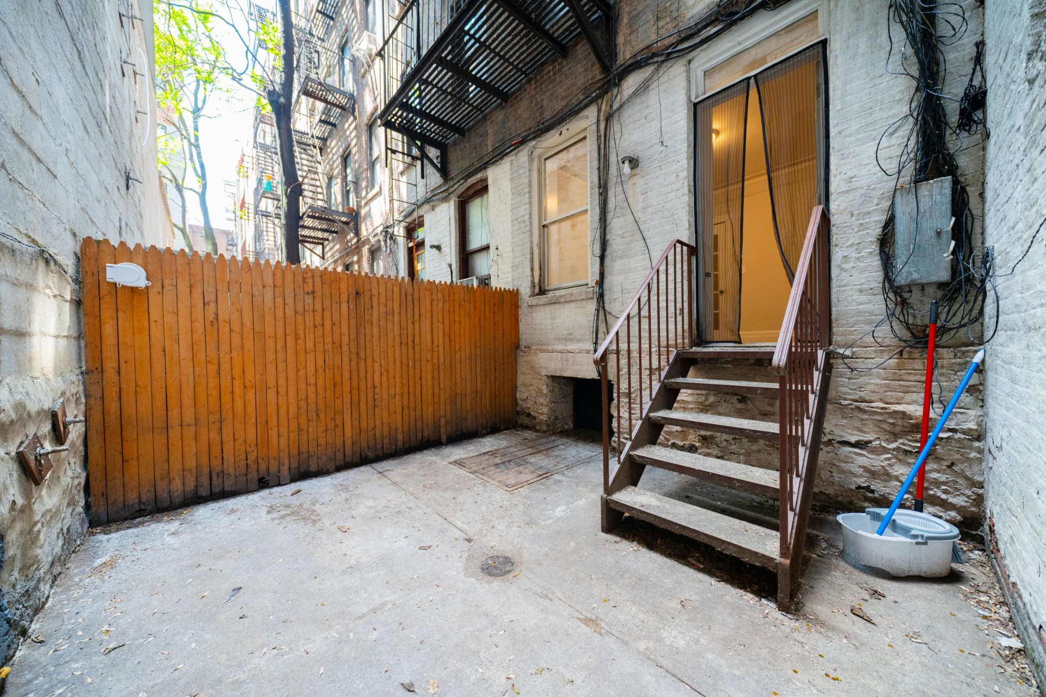 796 Ninth Avenue 1 Clinton New York NY 10019