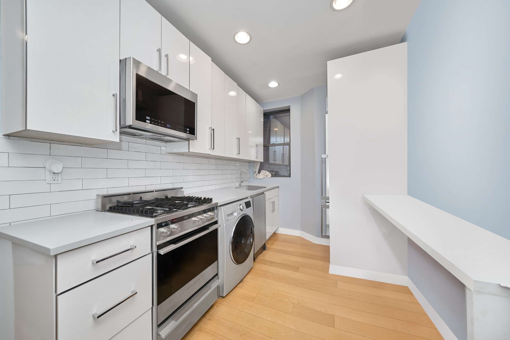 246 East 51st Street 9 Turtle Bay New York NY 10022