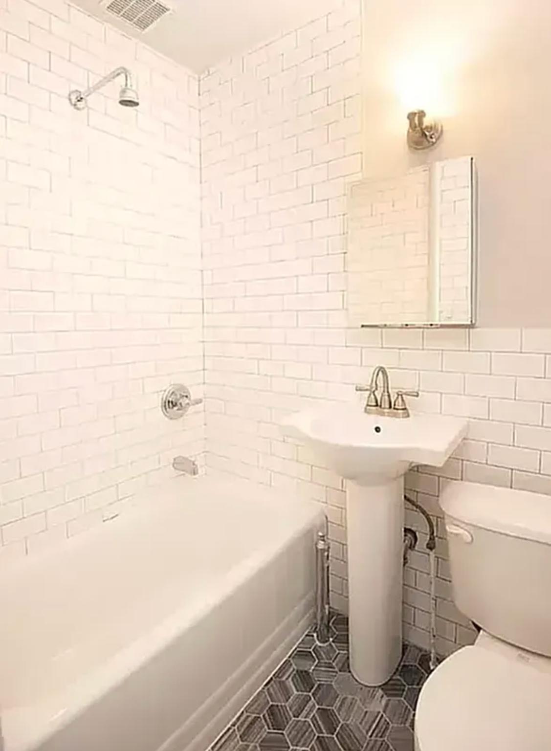 206 Saint Marks Avenue 4R Prospect Heights Brooklyn NY 11238