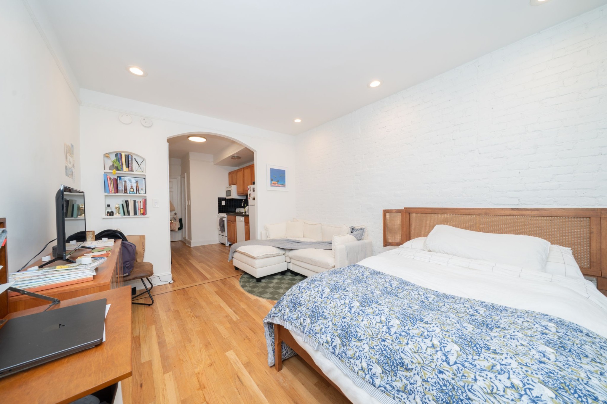 344 West 17th Street B Chelsea New York NY 10011