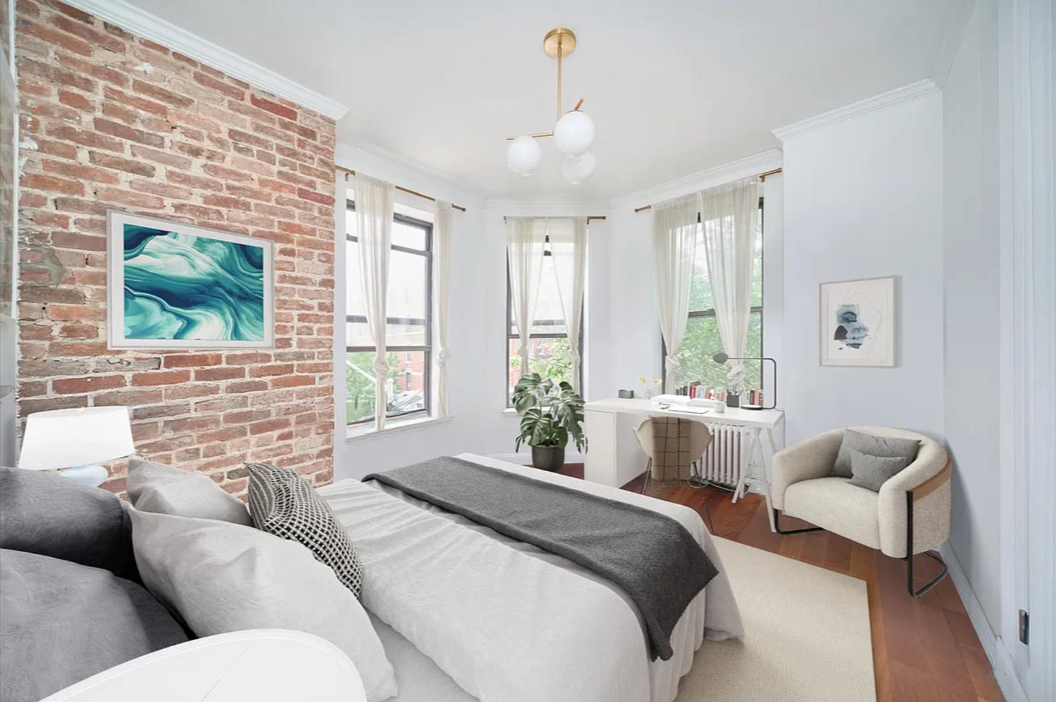 211 Avenue A 8 E. Greenwich Village New York NY 10009