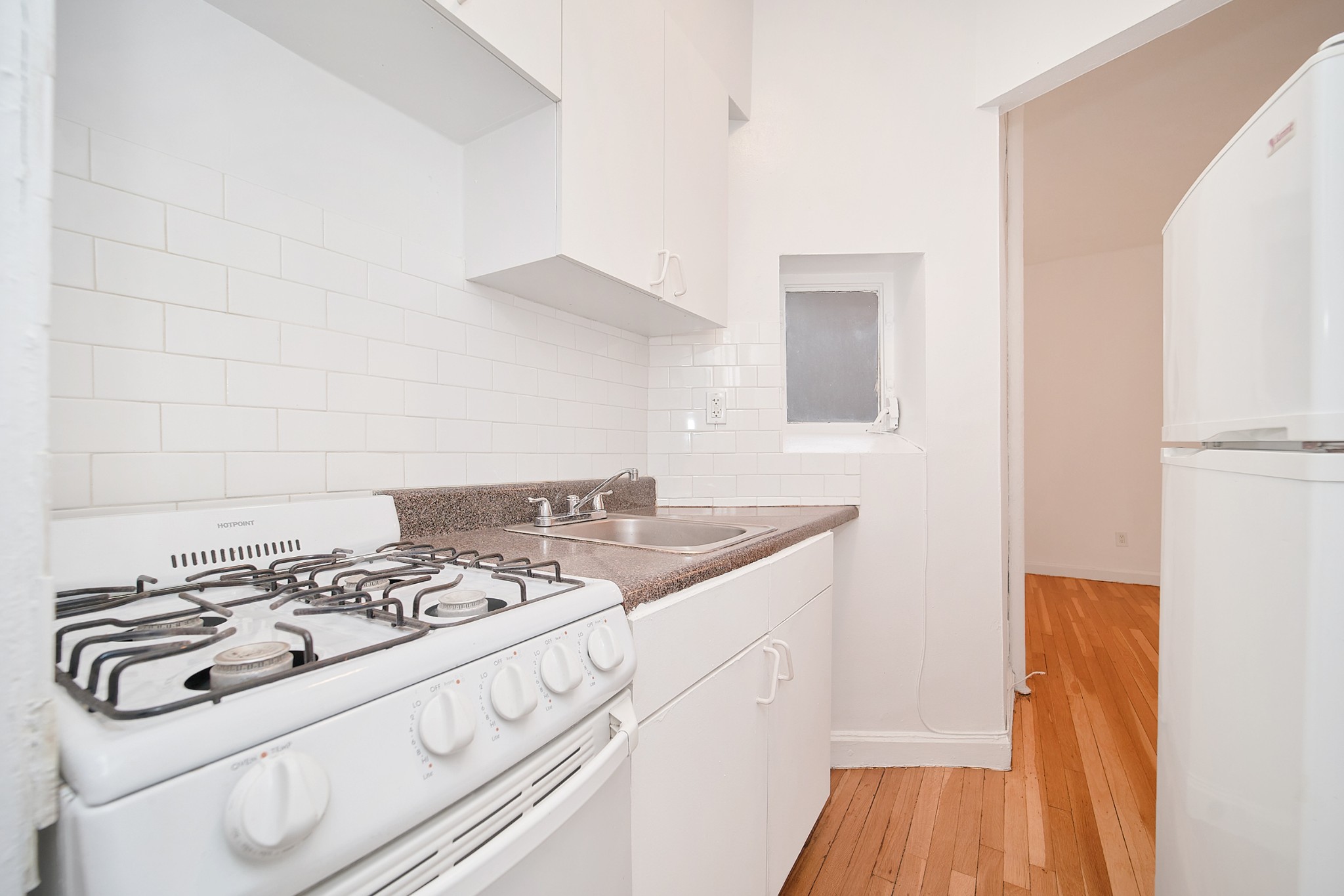 353 West 44th Street 1E Clinton New York NY 10036