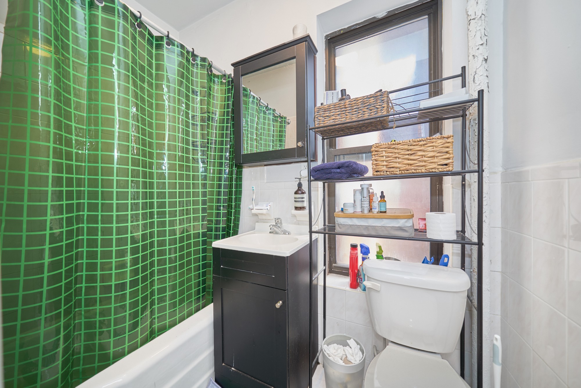 796 Ninth Avenue Clinton New York NY 10019