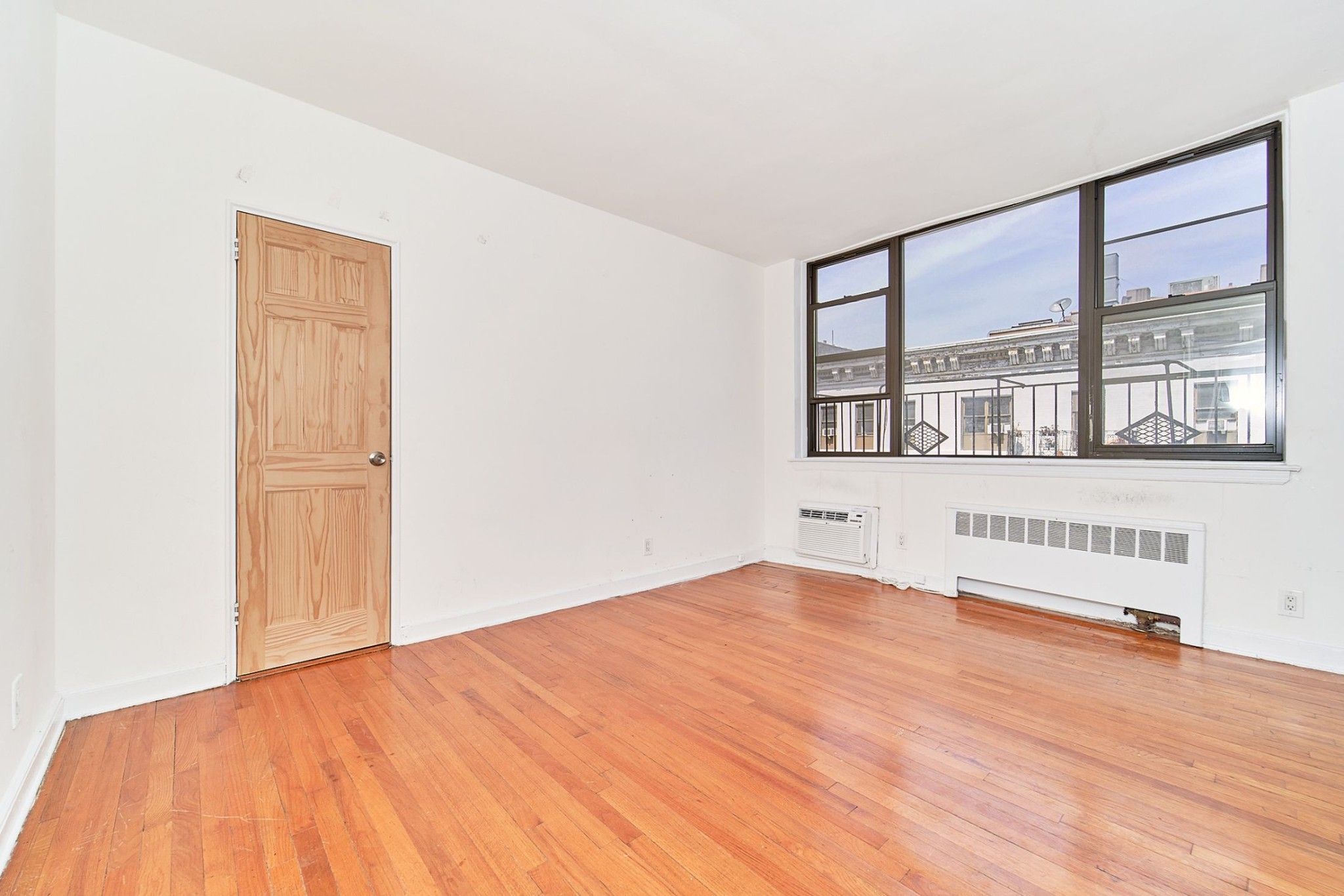 400 West 45th Street 2B Clinton New York NY 10036