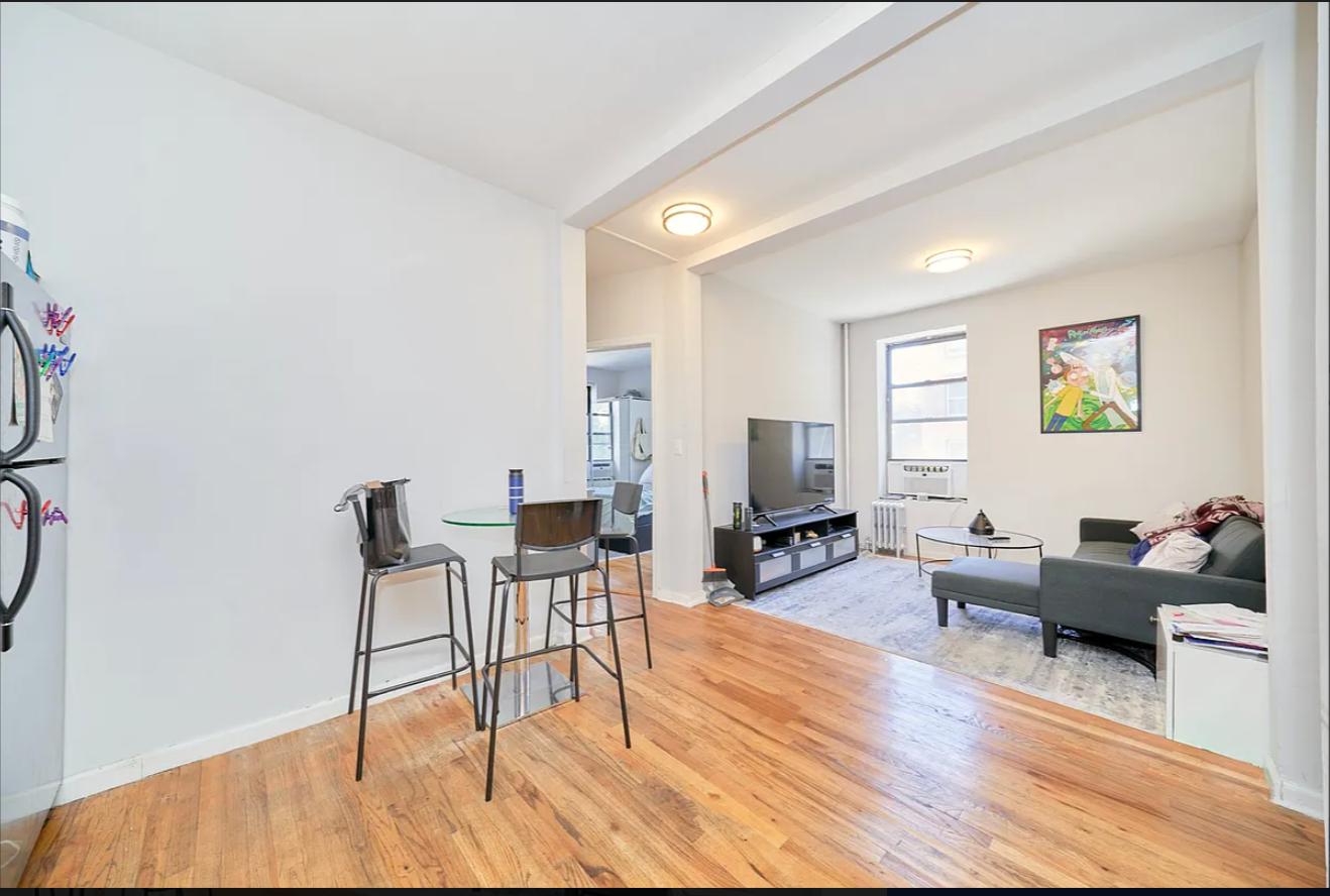 364 West 36th Street 3A Clinton New York NY 10018