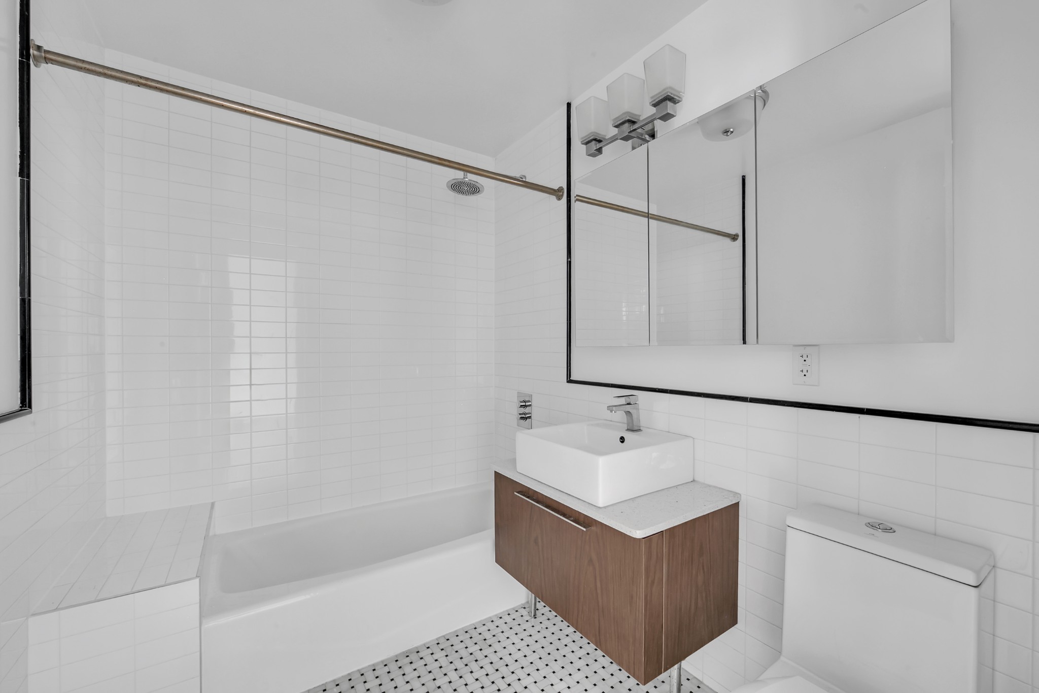 419 East 117th Street PH5 East Harlem New York NY 10035