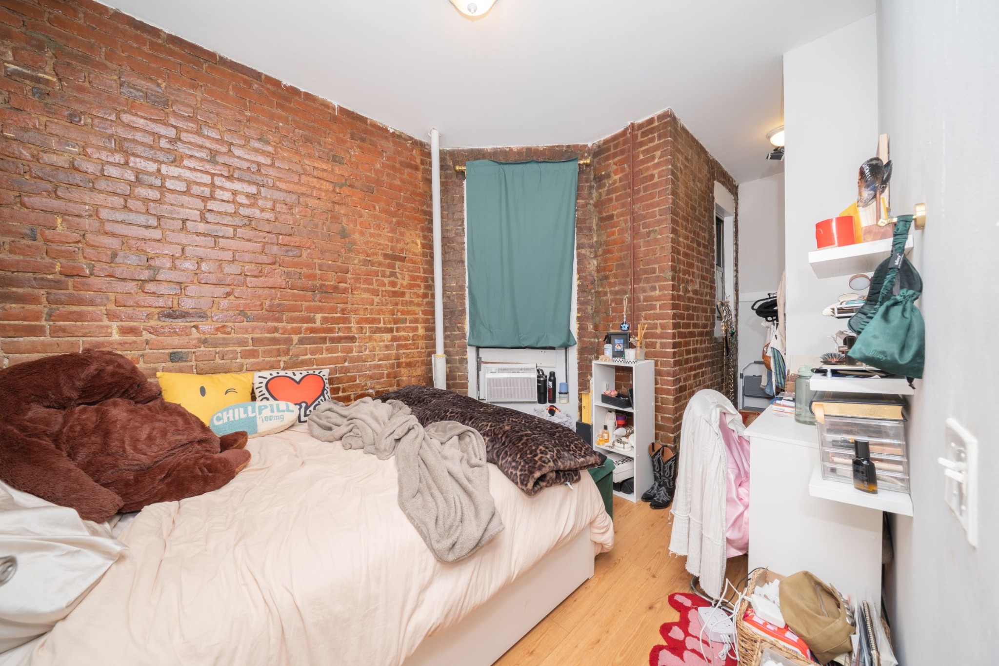 333 West 43rd Street 1C Clinton New York NY 10036